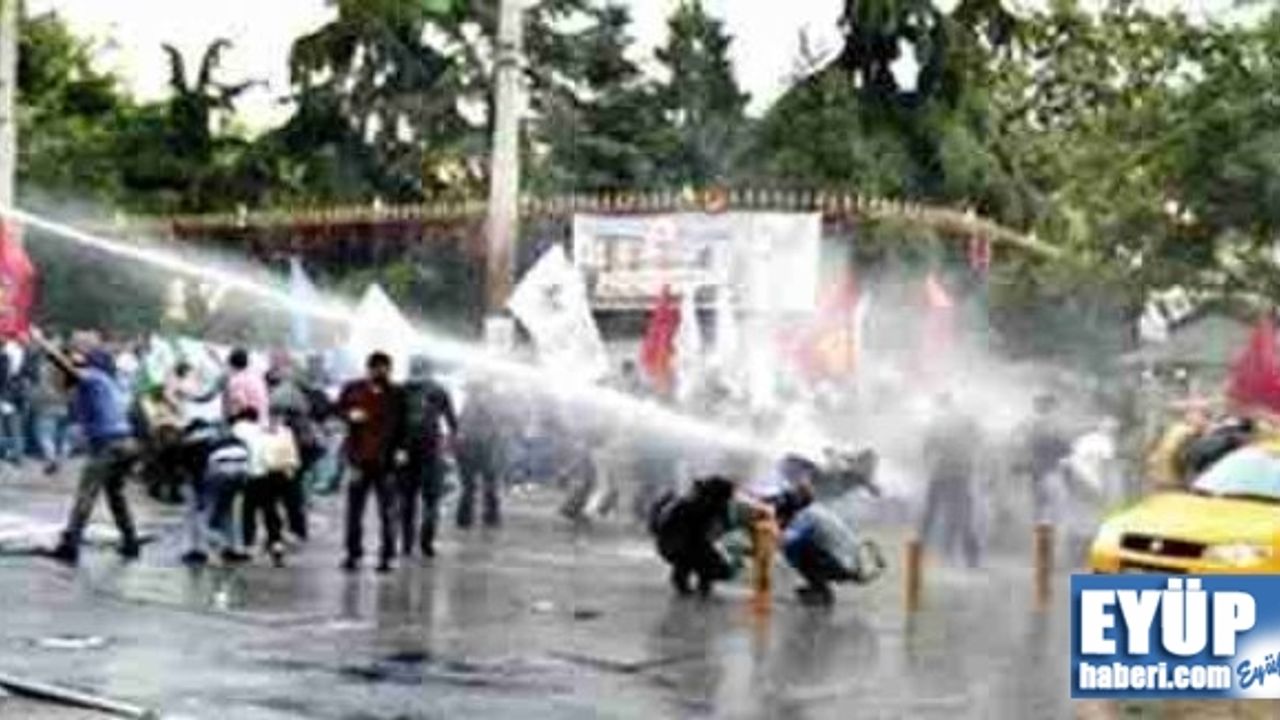 TOMA'dan su sıkan Polis hakkında DAVACI oldu !