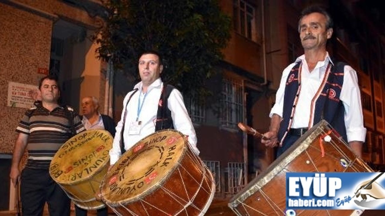 Eyüp Sultan'da ilk sahur heyacanı
