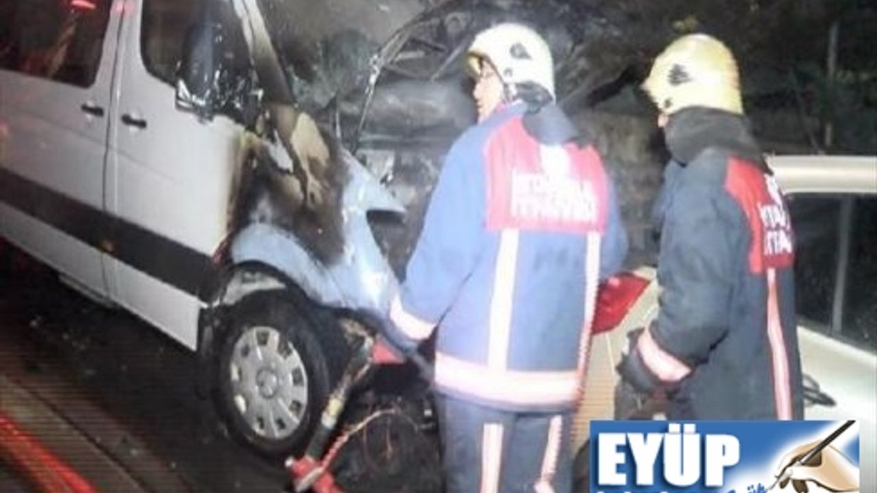 Eyüp'te park halindeki 6 araç kundaklandı