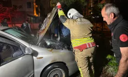 Düzce’de otoparkta otomobil alev aldı