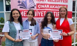 Kocaeli İzmit'te Çınar Akademi ilk mezunlarını verdi
