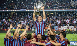 Fırtına durdurulamıyor! Trabzonspor Kupayı Müzesine Götürdü