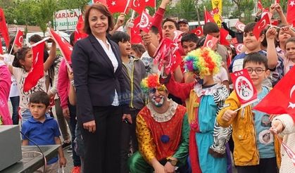 Atatürkçü Düşünce Derneği 23 Nisan Şenliği düzenledi