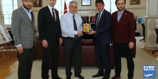 Başkan Aydın'ı makamında ziyaret ettiler
