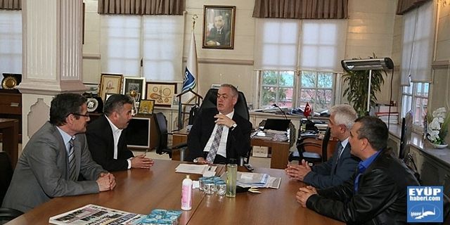 Halkalı Arnavutköy Derneği  Başkan Aydın'ı ziyaret etti