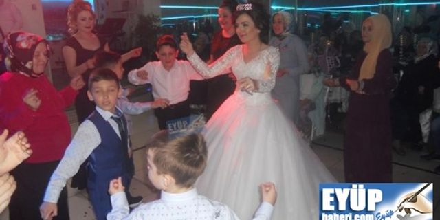 Akyol ve Türlü ailelerinin mutlu günü