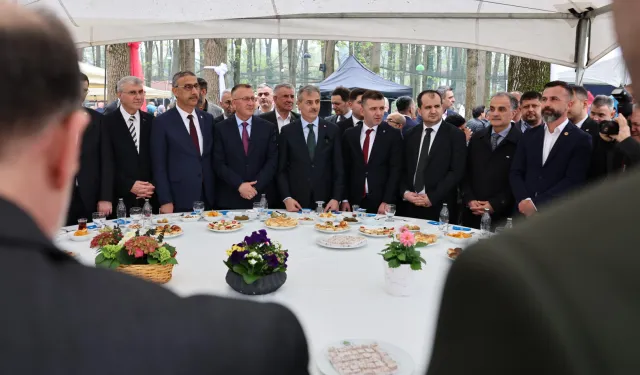 Sakarya protokolü bayramlaştı
