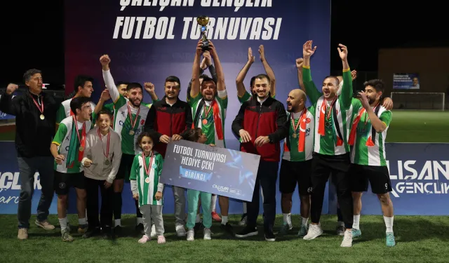 Çalışan Gençlik Futbol Turnuvası’nda dostluk kazandı