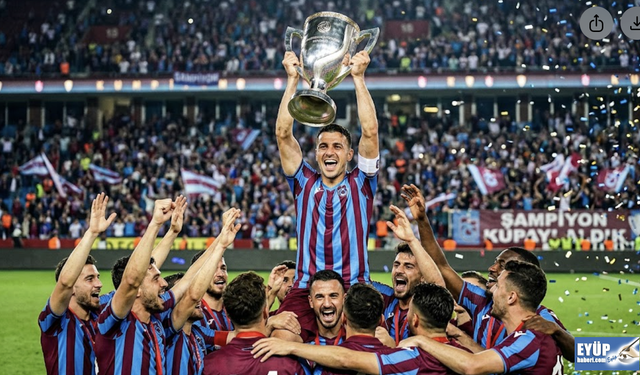 Fırtına durdurulamıyor! Trabzonspor Kupayı Müzesine Götürdü