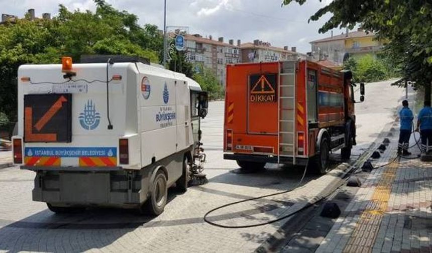 Ayrıca Eyüp Belediyebaşkanlığının talimatı ile Temizlik İşleri Müdürlüğü tarafından her pazartesi günü mahallemizin tüm sokaklarına sulama çalışması yapılmaktadır.