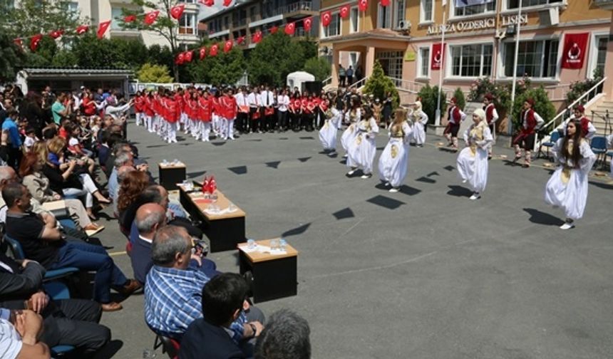Eyüp'te 19 Mayıs Coşkusu