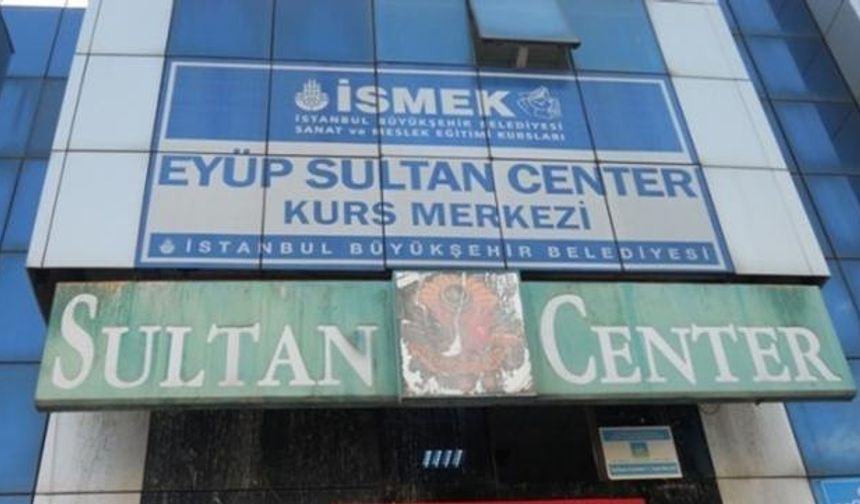 Sultan Center AVM dökülüyor