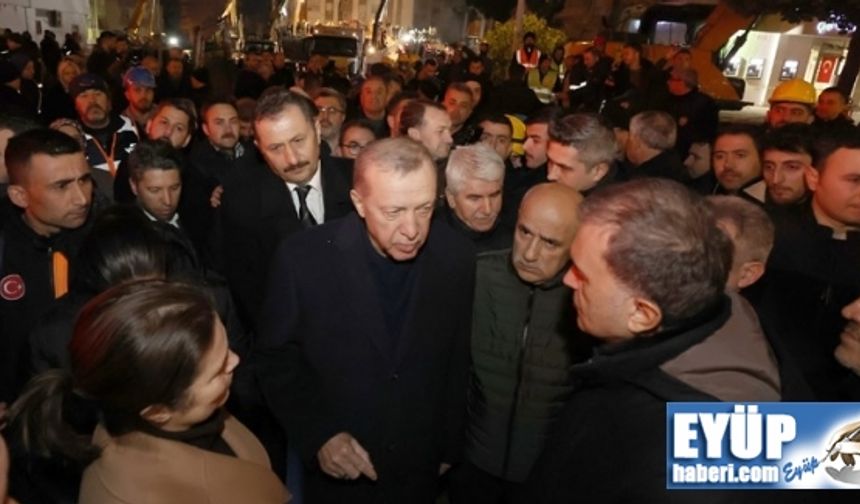 Cumhurbaşkanı Erdoğan, Deprem bölgesinde incelemelerde bulundu