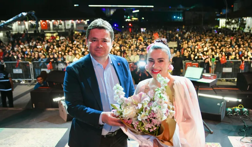 Bursa Osmangazi'de 19 Mayıs'a çifte konser