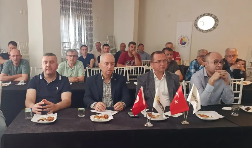Edirne Keşan'da çiftçilere hasat öncesi bilgilendirme
