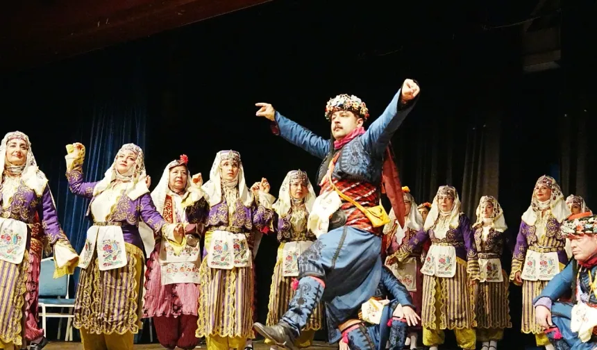 Türk Halk Müziği Liseler Arası Solo Ses İcra Yarışmasında final heyecanı