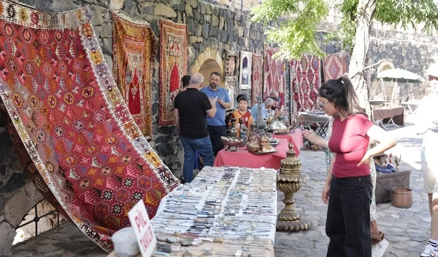 Antika meraklısımısınız? Haydi Nevşehir'e....