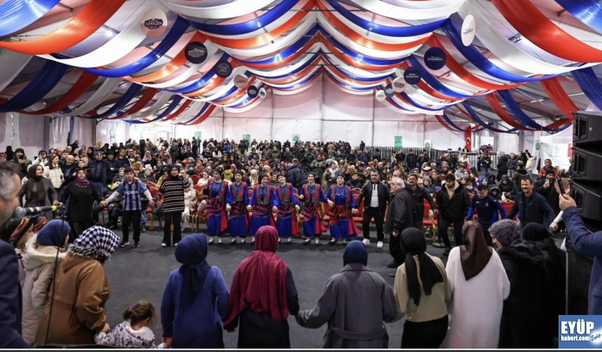 Giresunlular Hamsi Festivali'nde buluştu... 5 Ton Hamsi birlikte yendi!